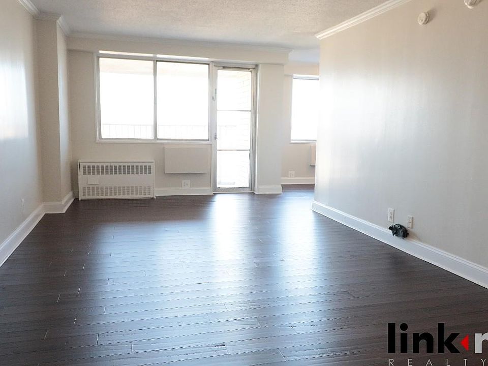 1st image of 40 E Sidney Ave APT 12M