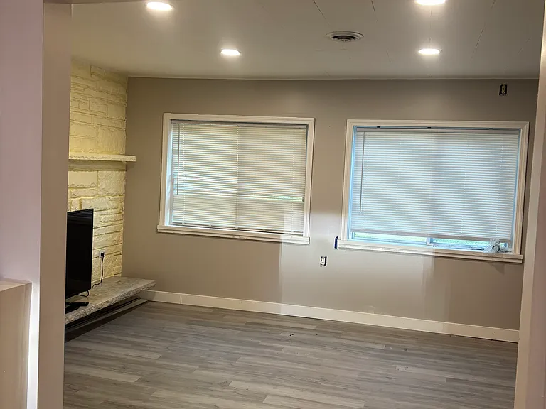 802 Hannah Dr #1 — Photo 7