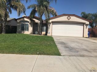 4304 Berkshire Rd, Bakersfield, CA 93313