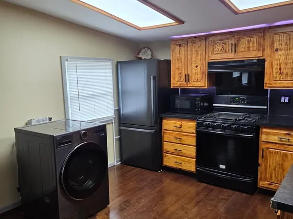 8019 Henry St, Millville, NJ 08332