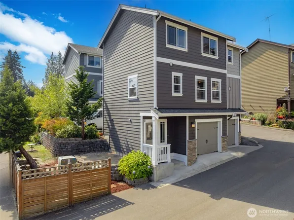 3302 132nd Pl SW #10, Lynnwood, WA 98087
