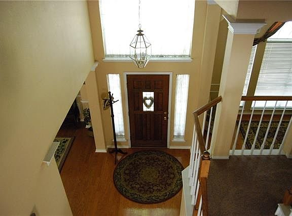 5th image of 3108 Glenmere Ct