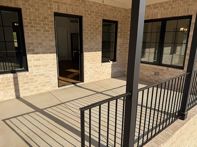 8505 Aventine Hill Dr — Photo 21