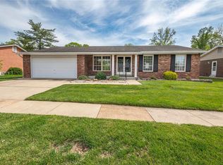 2654 Victron Dr, Saint Louis, MO 63129