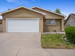 601 Clayton Meadows Dr NE, Rio Rancho, NM 87144