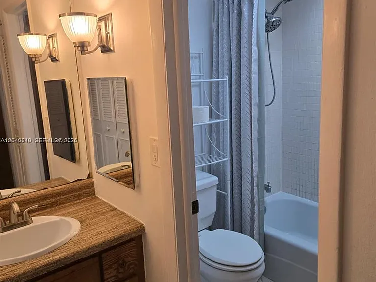3690 Inverrary Dr #2Q — Photo 22