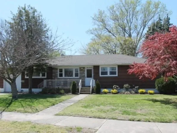 800 Adele St, Northfield, NJ 08225