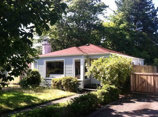 1046 NE 94th St, Seattle, WA 98115