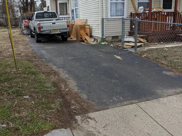 276 Church St, Trenton, NJ 08618