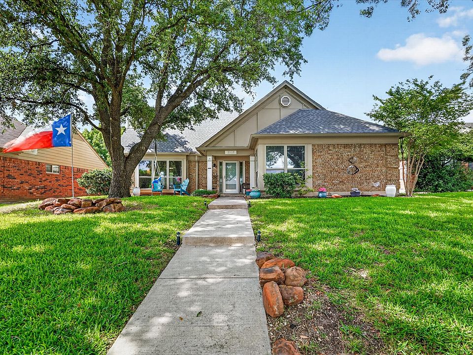 1st image of 2117 Lavaca Trl