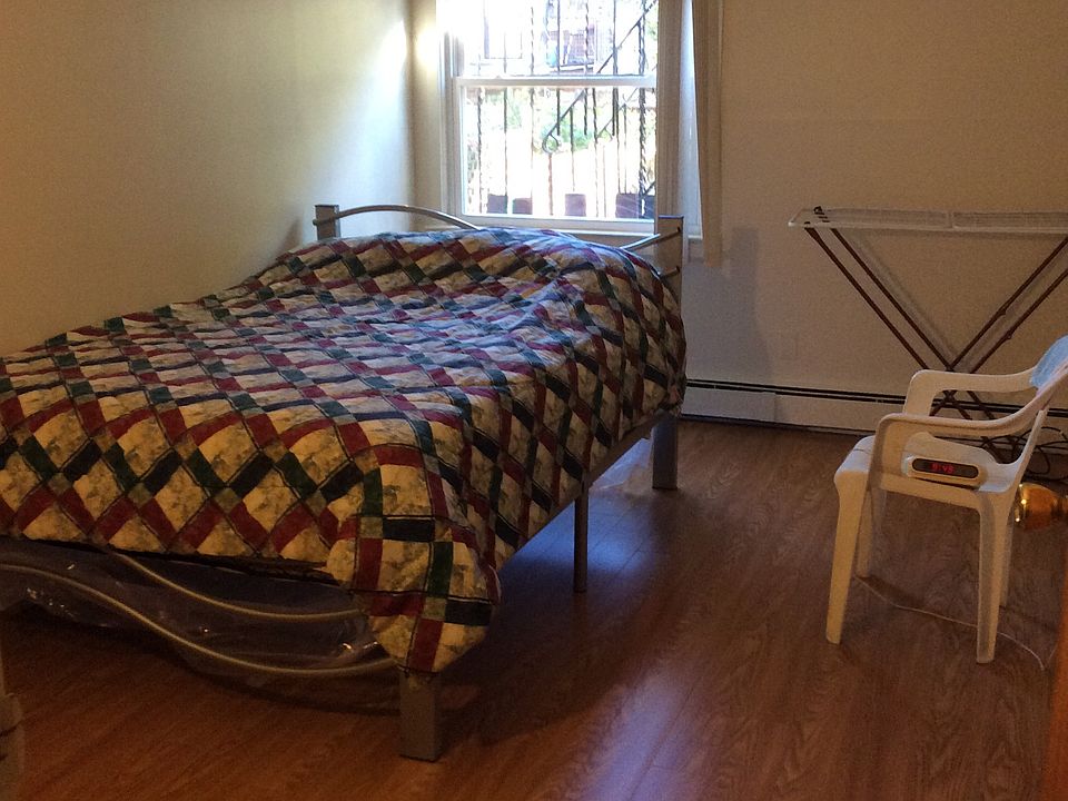 1st image of 3017 69th St
