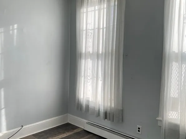 19 Glenwood Avenue image 16 of 17