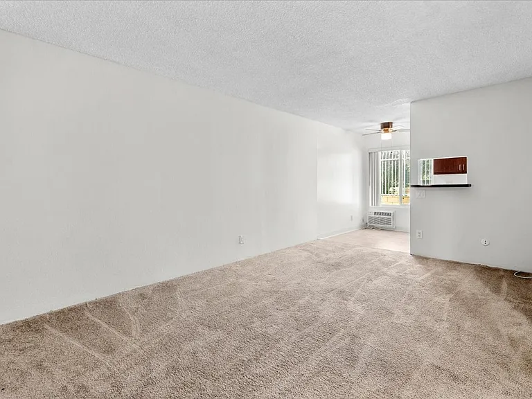 Blairwood Independence — Photo 16