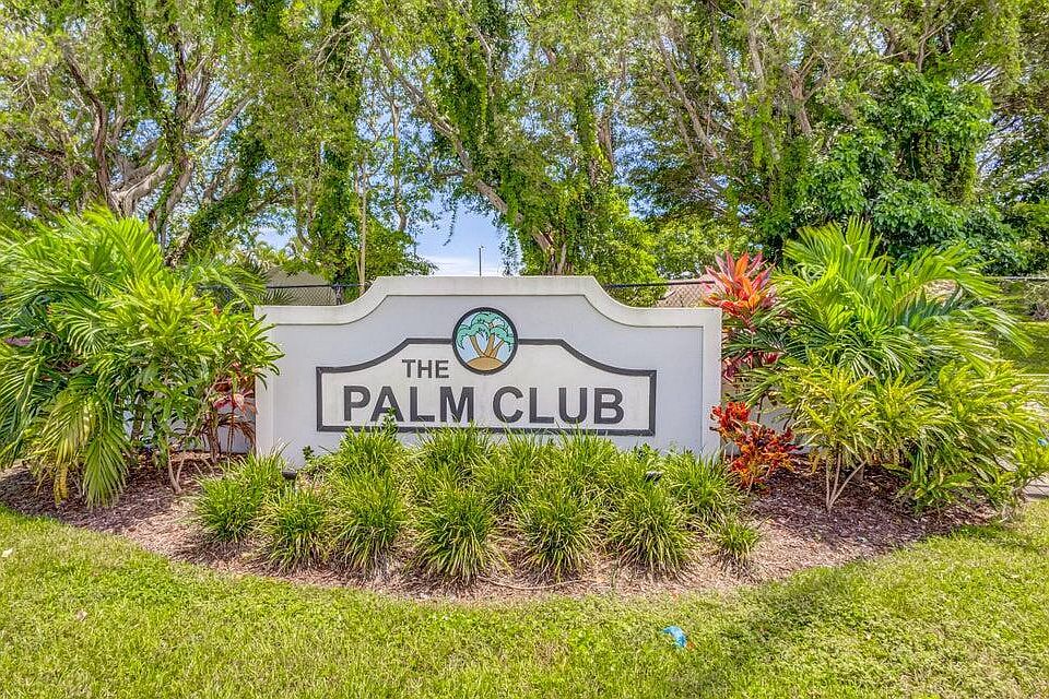 1st image of 1112 Green Pine Blvd #1112C1