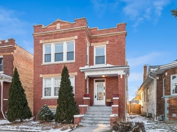 1302 S 61st Ave, Cicero, IL 60804
