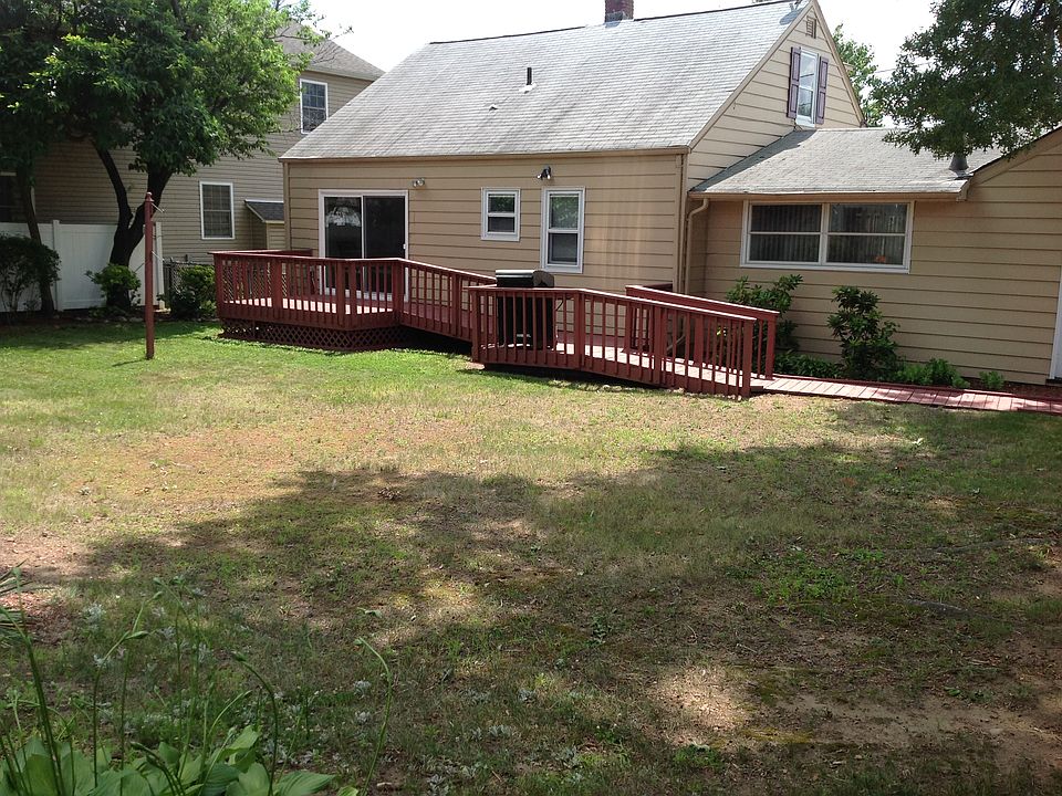 2nd image of 12-35 Roosevelt Pl #1X