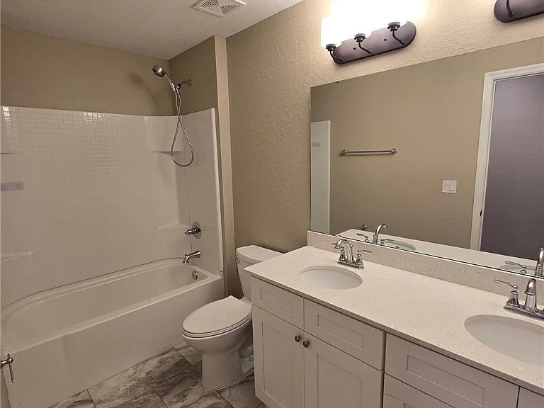 5515 Castania Dr — Photo 14