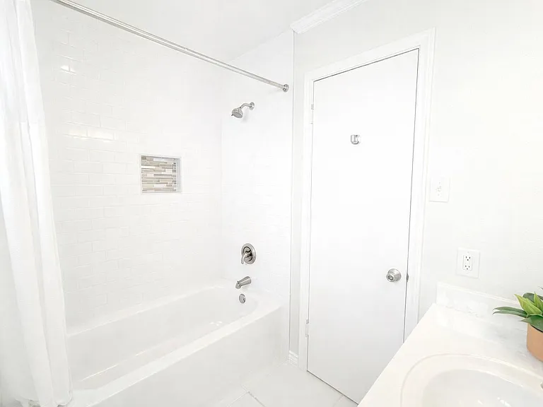 2419 Woven Wood Ln — Photo 15