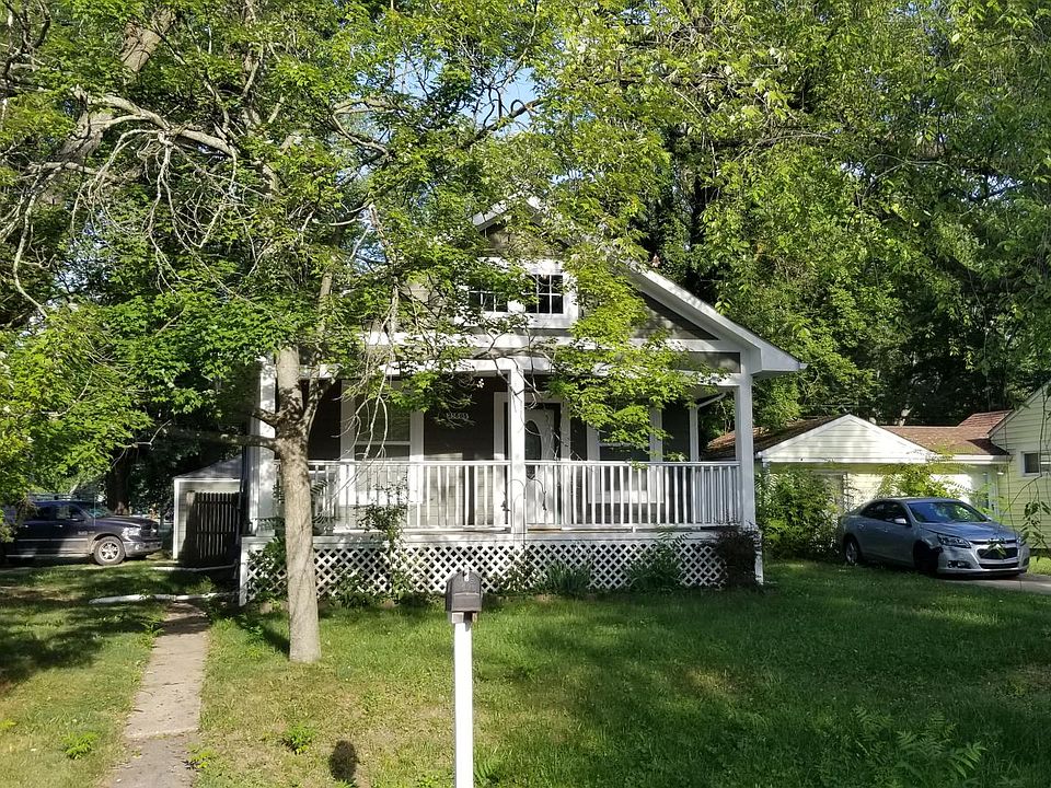 1st image of 21505 Rockwell St