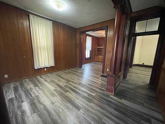 2nd image of 516 Union St #A