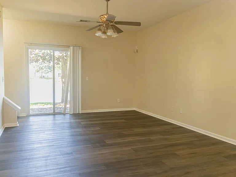 762 Scrub Jay Dr #1 — Photo 9