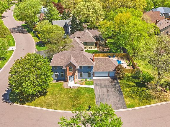 2nd image of 4390 Ithaca Ln N