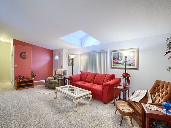 3rd image of 14813 121st St E #10
