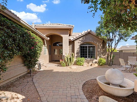 3rd image of 10060 E Emerald Dr