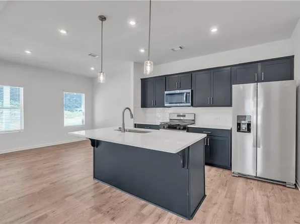 2684 Jordan Ln, Lithia Springs, GA 30122