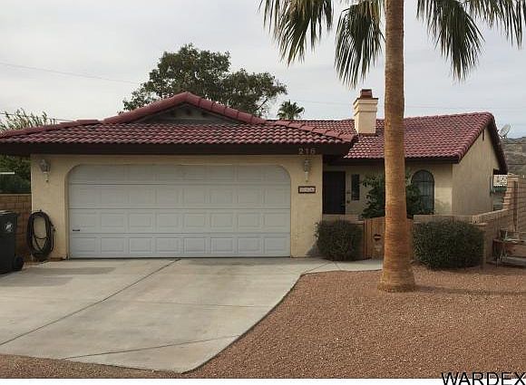 1st image of 216 Tanglewood Ln