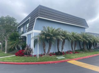 8407 Leeward Dr, Huntington Beach, CA 92646