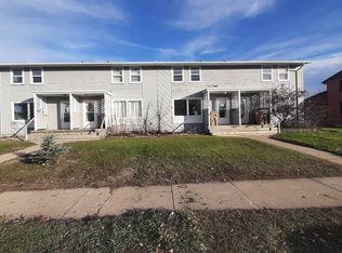 2010 4th St NW, Minot, ND 58703