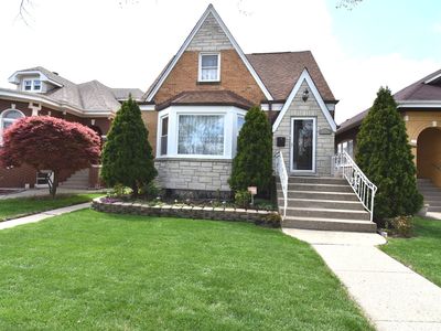 5633 W Henderson St, Chicago, IL, 60634