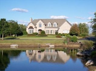 12N075 Muirhead Rd, Elgin, IL 60124