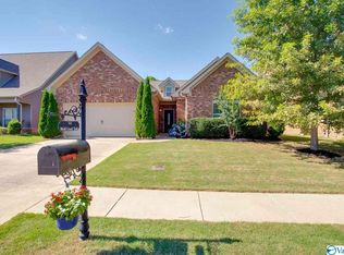 112 Wolf Creek Trl, Huntsville, AL 35824