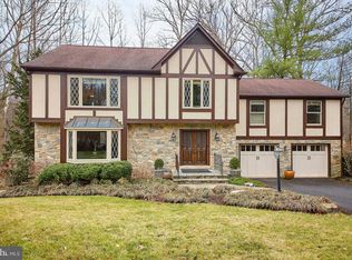 1707 Burlwood Ct, Vienna, VA 22182