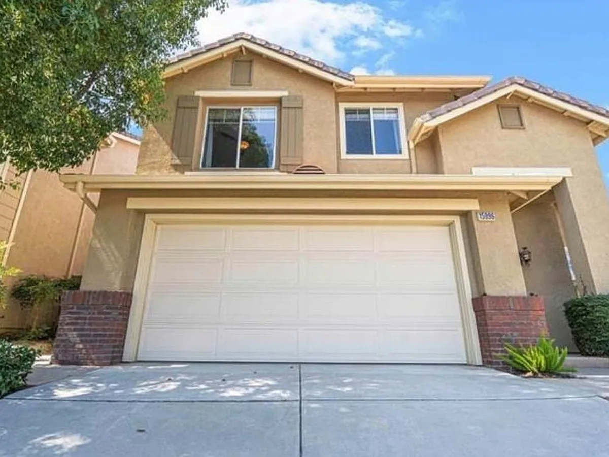 Building Photo - 15996 Mihaylo Ct