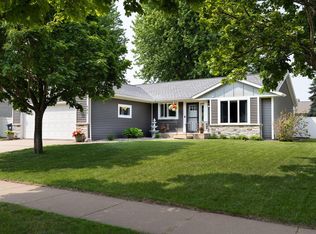 943 Streblow St, Onalaska, WI 54650