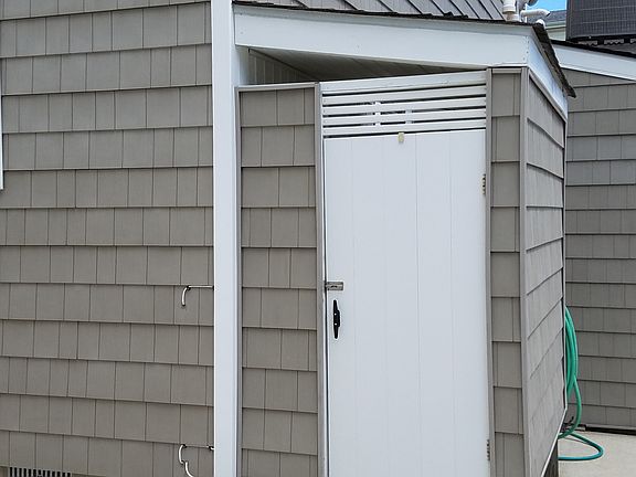 2nd image of 22 76th St