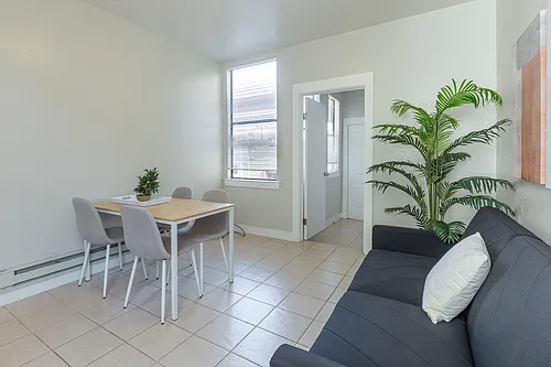 653 Minna St Photo 1