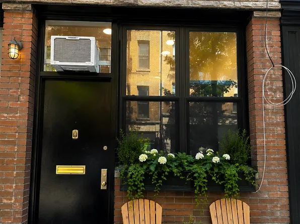 278 Mott Street image 1 of 14