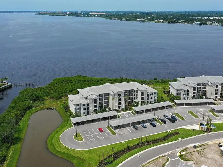 850 Tidewater Shores Loop #402 — Photo 46