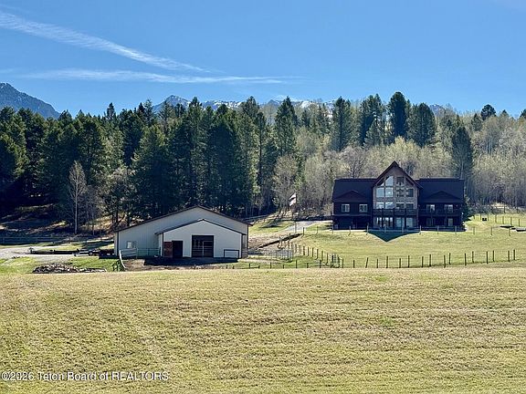 2nd image of 49 S Dell Creek Rd
