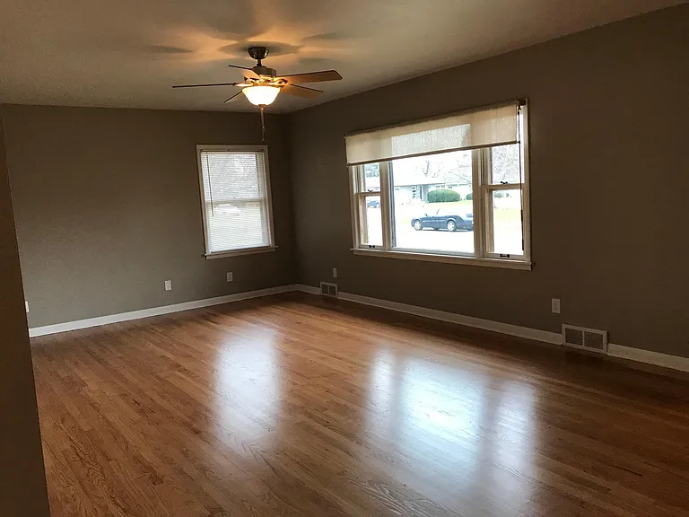 1635 Northlawn Rd — Photo 4