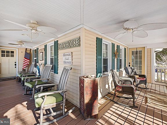 5th image of 35717 Farm House Ln