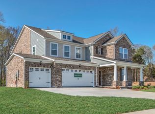 1227 Tucker Dr, Lebanon, TN 37087