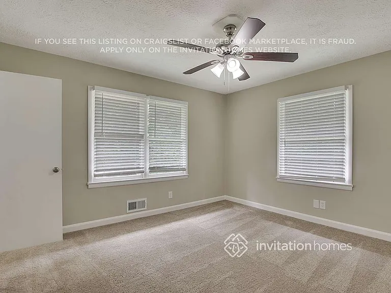 2976 Flowers Dr — Photo 18