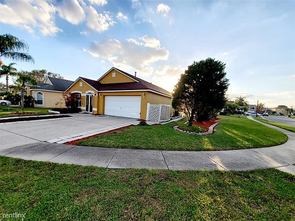 2nd image of 6716 Cherry Grove Cir