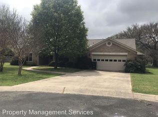 617 Paintbrush Hollow St, Fredericksburg, TX 78624