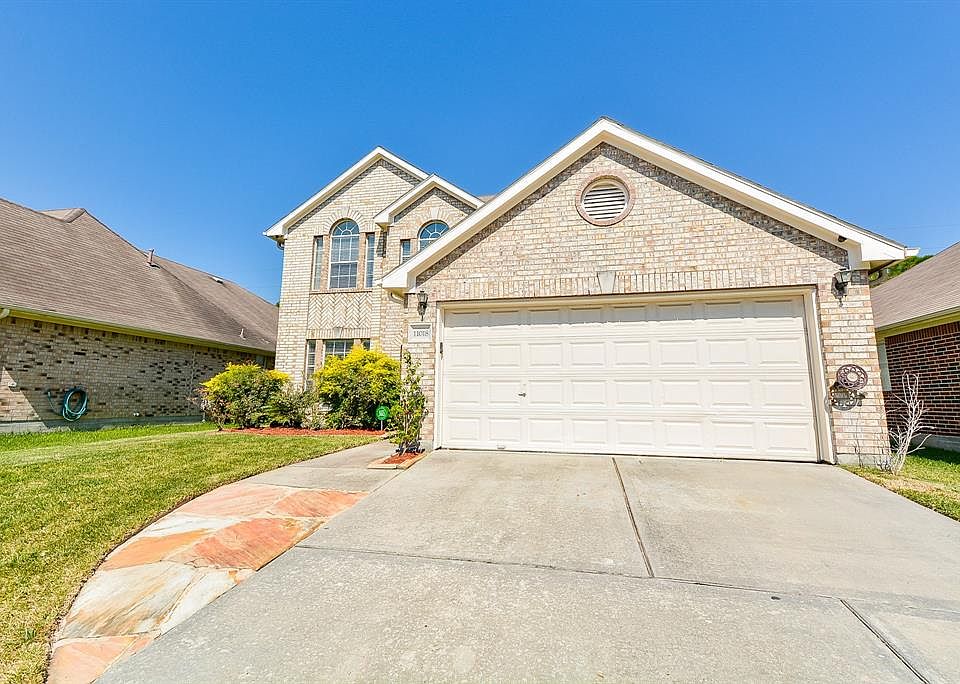 1st image of 11018 Creekline Green Ct